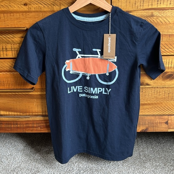 NWT Patagonia Boys Dark Blue Tee with Bicycle Graphic - Picture 2 of 4